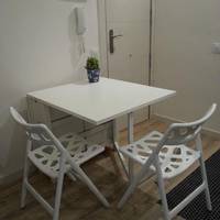 One-Bedroom Apartment 2-1