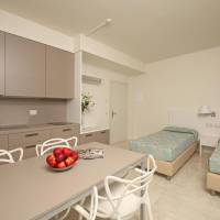 Deluxe One Bedroom Apartment