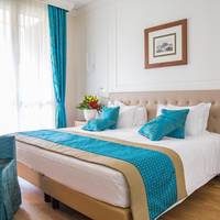 Junior Suite with Balcony and Lake View