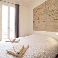 One-Bedroom Apartment with Balcony 1.1