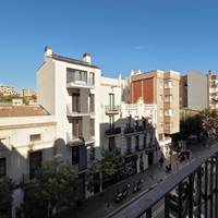 Two-Bedroom Apartment with Balcony 1.4