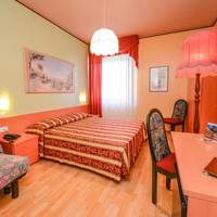 Economy Triple Room