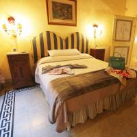 Double or Twin Room with Private External Bathroom