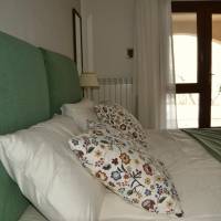 Double or Twin Room with Private Bathroom