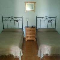 Double Cave Room 