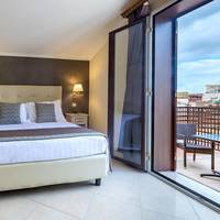Superior Double or Twin Room with Terrace