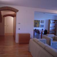 Three-Bedroom Apartment with Balcony