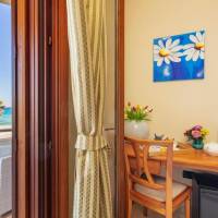 Deluxe Double Room with Sea View