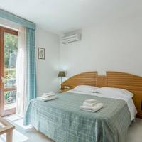 Double Room with Partial Sea View