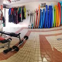 Single Bed in 6-Bed Dormitory Room with Private Bathroom