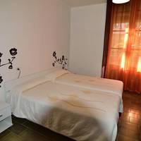 Double or Twin Room with Shared Bathroom