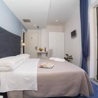 Classic Double Room with Terrace