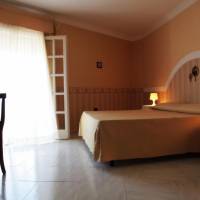 Deluxe Double or Twin Room with Sea View
