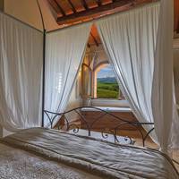 Deluxe Double Room with Jacuzzi 