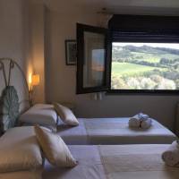 Single Room with Mountain View