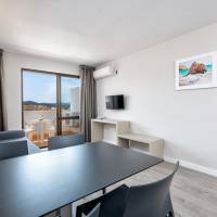 Two-Bedroom Apartment (5 Adults)