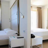 Premium Quadruple Room