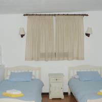 Studio Apartment (2 Adults)