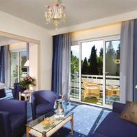 Junior Suite with Park View