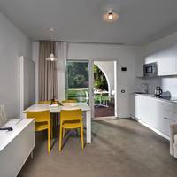 One-Bedroom Bungalow
