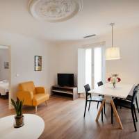 Apartment with Balcony (2C)