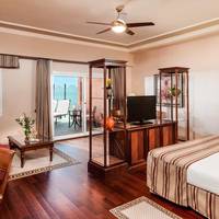Junior Suite with Sea View (2 Adults)