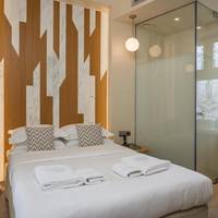 Deluxe Suite with Old Town View and Balcony