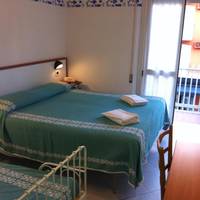Triple Room with Balcony