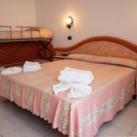 Quadruple Room with Balcony