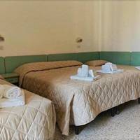 Quadruple Room with Sea View
