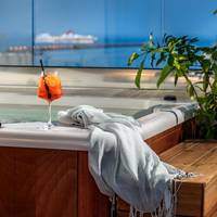 Junior Suite with Hot Tub