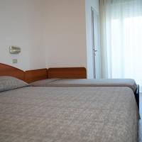 Triple Room with Sea View