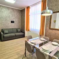 Two-Bedroom Apartment (6 Adults)