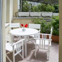 One-Bedroom Apartment with Terrace (4 Adults)