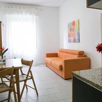 One-Bedroom Apartment with Terrace (3 Adults)
