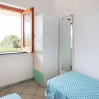 One-Bedroom Holiday Home