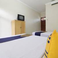 Small Twin Room