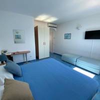 Family Room with Sea View