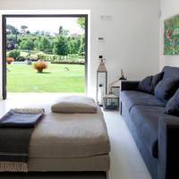 One-Bedroom Apartment with Pool View