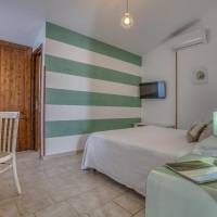 Double Room with Private Bathroom - Annex