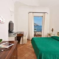 Classic Double Room with Balcony