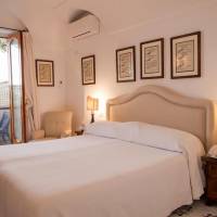 Double or Twin Room with Pool View