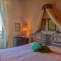 Deluxe Room with Terrace and Sea View
