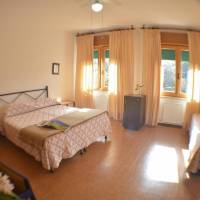 Double or Twin Room with Mountain View