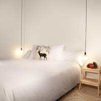 Double or Twin Room with Shared Bathroom