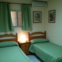 Quadruple Room with Private Bathroom