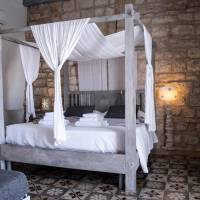 Queen Room with Sofa Bed