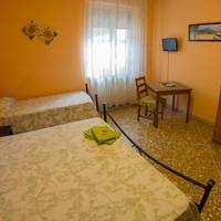 Triple Room with Shared Bathroom