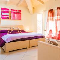 Deluxe Double Room (2 Adults + 1 Child)