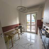 Deluxe Two-Bedroom Apartment with Sea View - Separate Building 